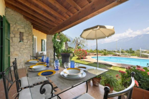 Villa Corneghe with pool
